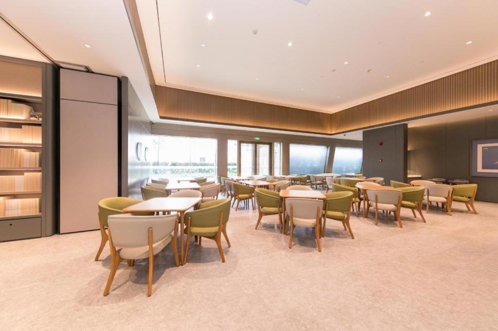 Ji Hotel Shanghai Hongqiao Gubei Fortune Center Екстериор снимка