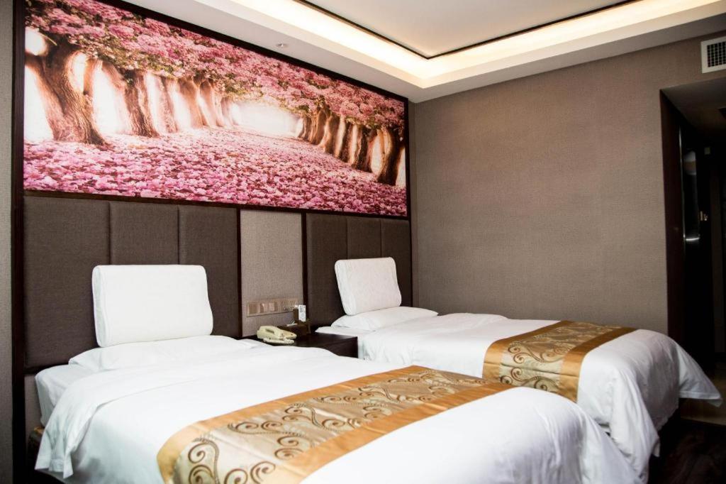 Ji Hotel Shanghai Hongqiao Gubei Fortune Center Екстериор снимка