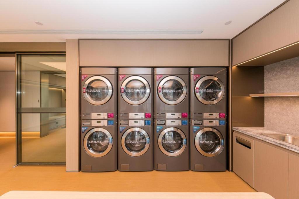 Ji Hotel Shanghai Hongqiao Gubei Fortune Center Екстериор снимка